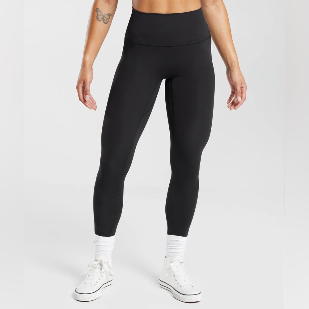 *Plum Brown* Gymshark Legacy Leggings